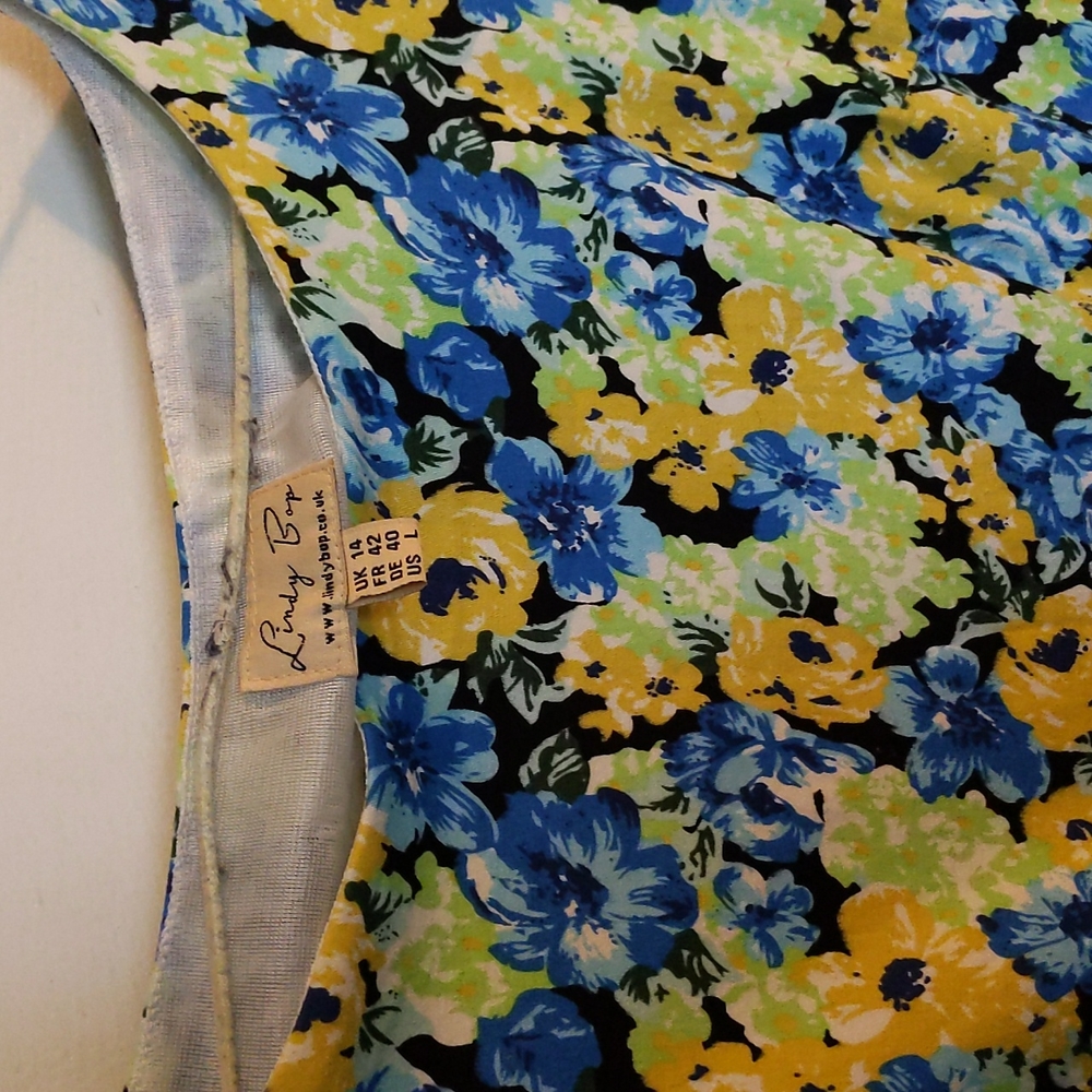 Lindy Bop Bright Dress - Picture 2 of 3